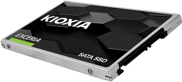 SSD Kioxia Exceria 960GB LTC10Z960GG8 - фото 3 - id-p222709016
