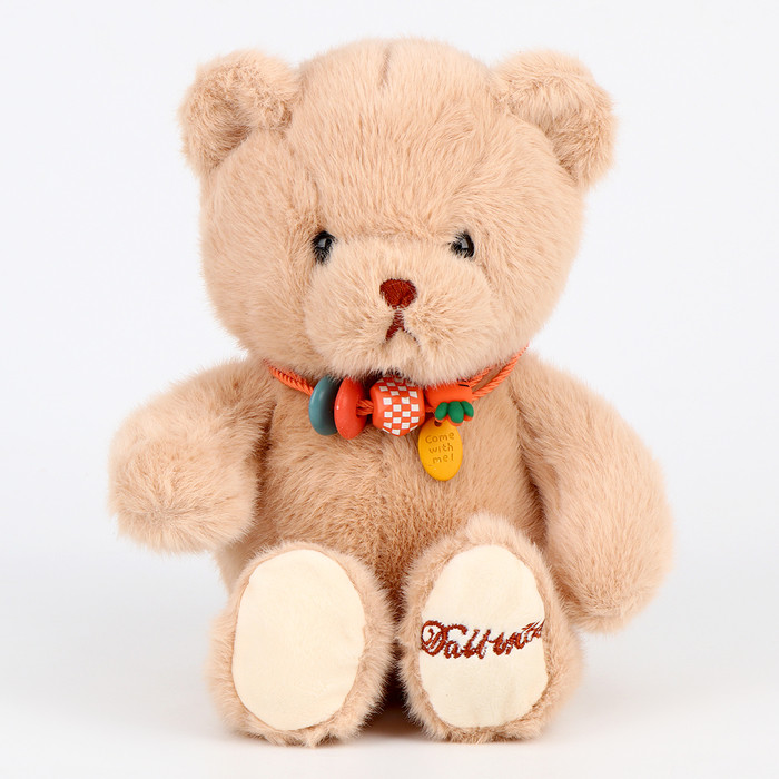 Мягкая игрушка "Медведь" с ожерельем, 20 см, цвет бежевый - фото 1 - id-p222717248