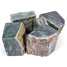 Камень Нефрит колото-пиленый (фракция 60-150мм) (ведро 10кг)