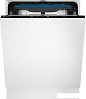 Встраиваемая посудомоечная машина Electrolux EEM48321L