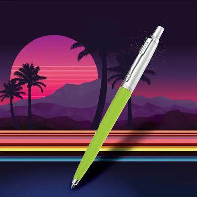 Набор ручек Parker Jotter Originals 80s Retrowave (2186315) Caribbean Blue/Apple Green руч.шар. 2шт. - фото 4 - id-p222585111