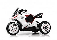 Детский электромотоцикл RiverToys G004GG (белый)