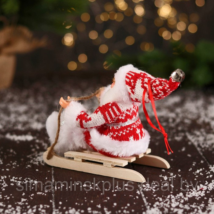 Дед Мороз "В костюмчике с узорами и меховых ботиночках, на санях" 13 см, красно-белый - фото 3 - id-p222821130