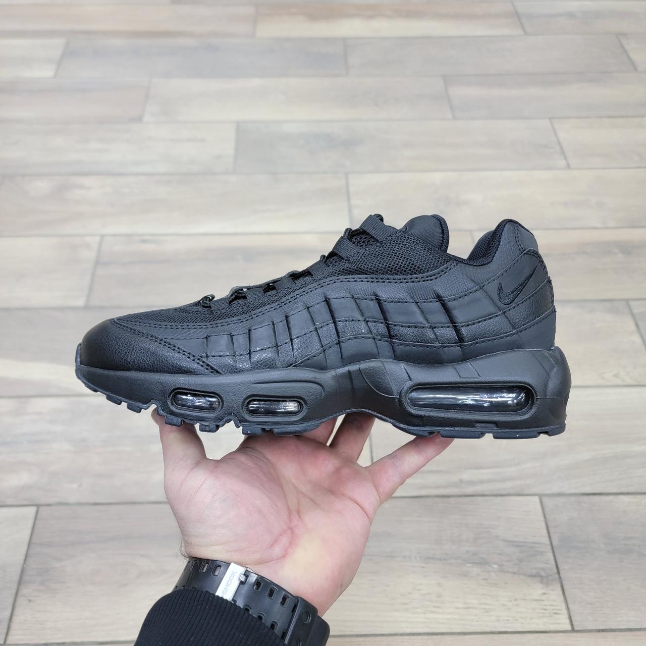 Кроссовки Nike Air Max 95 OG "Triple Black" - фото 1 - id-p4485321