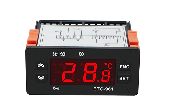 Контроллер Elitech ETC-961 (230V) для холодильных установок - фото 1 - id-p222875338