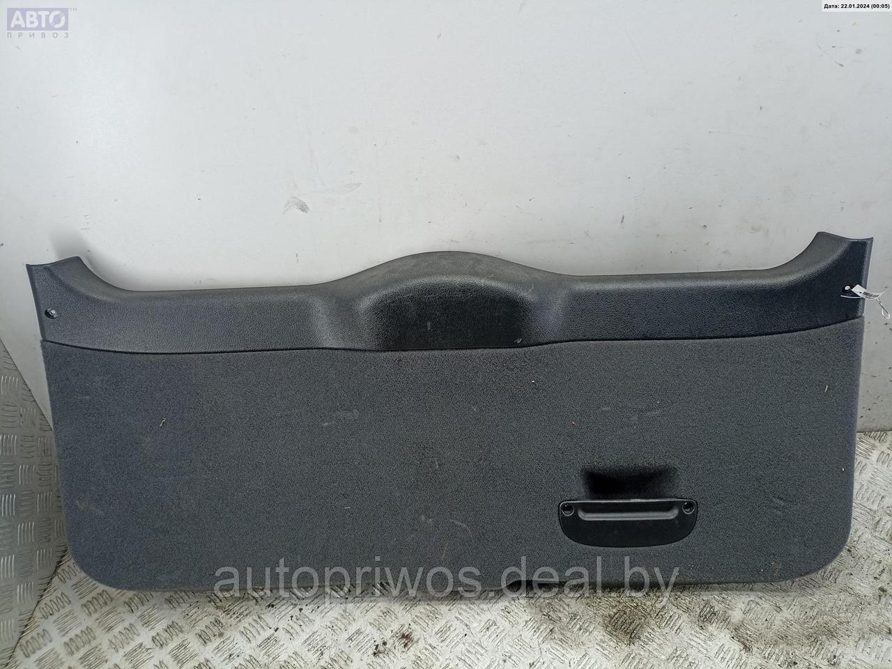 Обшивка крышки багажника Opel Astra G - фото 1 - id-p222972898