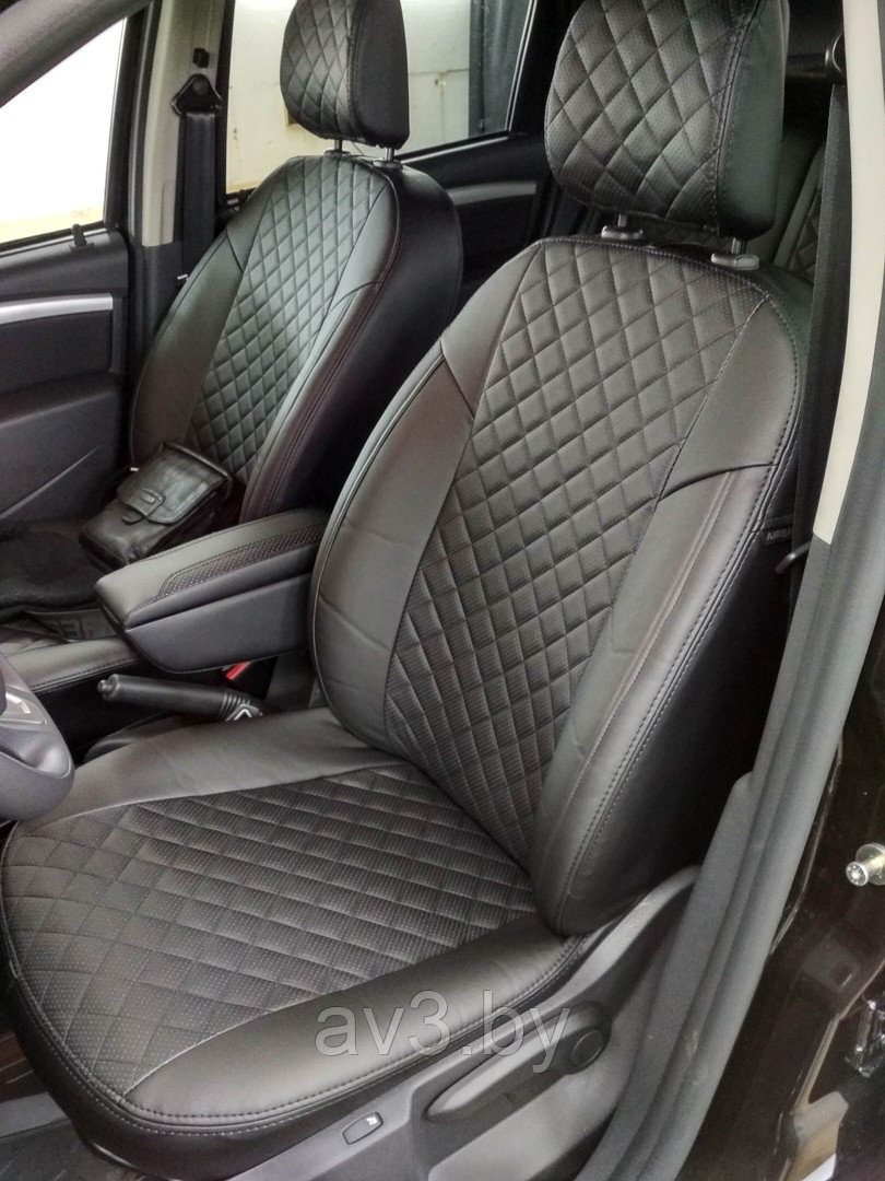 Чехлы на сиденья Chevrolet Malibu 2015-, экокожа черная+ РОМБ, шов синий (MD) - фото 8 - id-p220592255