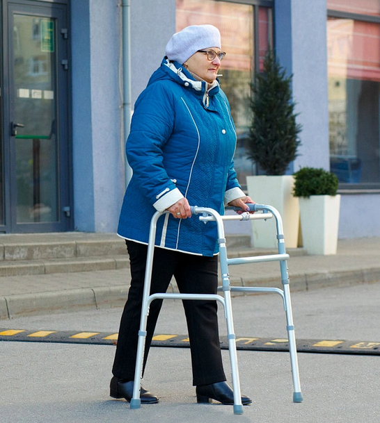 Ходунки для инвалидов и пожилых людей Ortonica XS 305 - фото 9 - id-p168048722