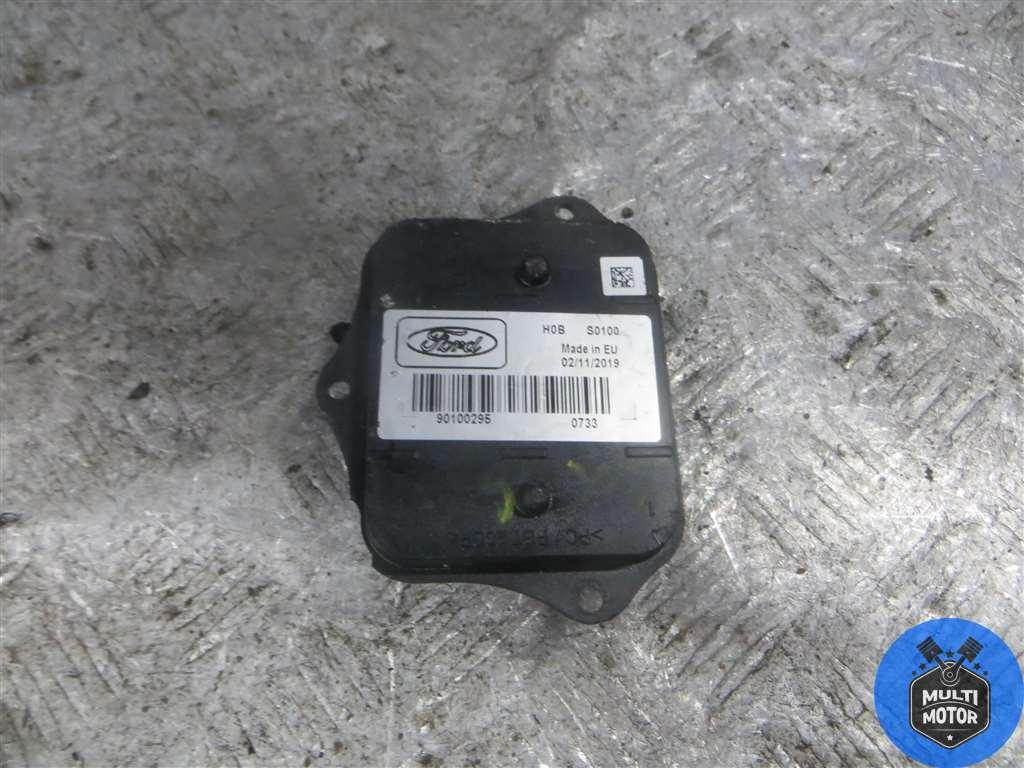 Блок розжига LED FORD KUGA (2013-2019) 2.0 TDCi 2018 г. - фото 1 - id-p222993546