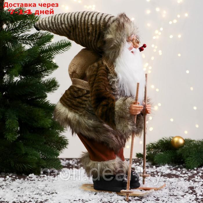 Дед Мороз "На лыжах и с веточками" 40 см, серый - фото 2 - id-p222987767