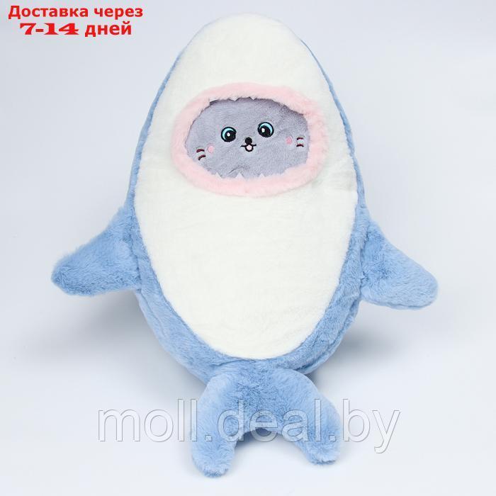Мягкая игрушка "Кот" в костюме акулы, 48 см, цвет синий - фото 2 - id-p222991371