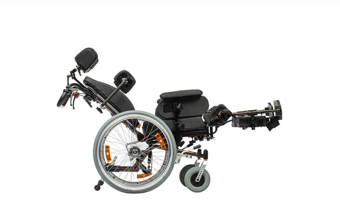 Инвалидная коляска Delux 570 Ortonica (Сидение 45 см.) - фото 3 - id-p223052837