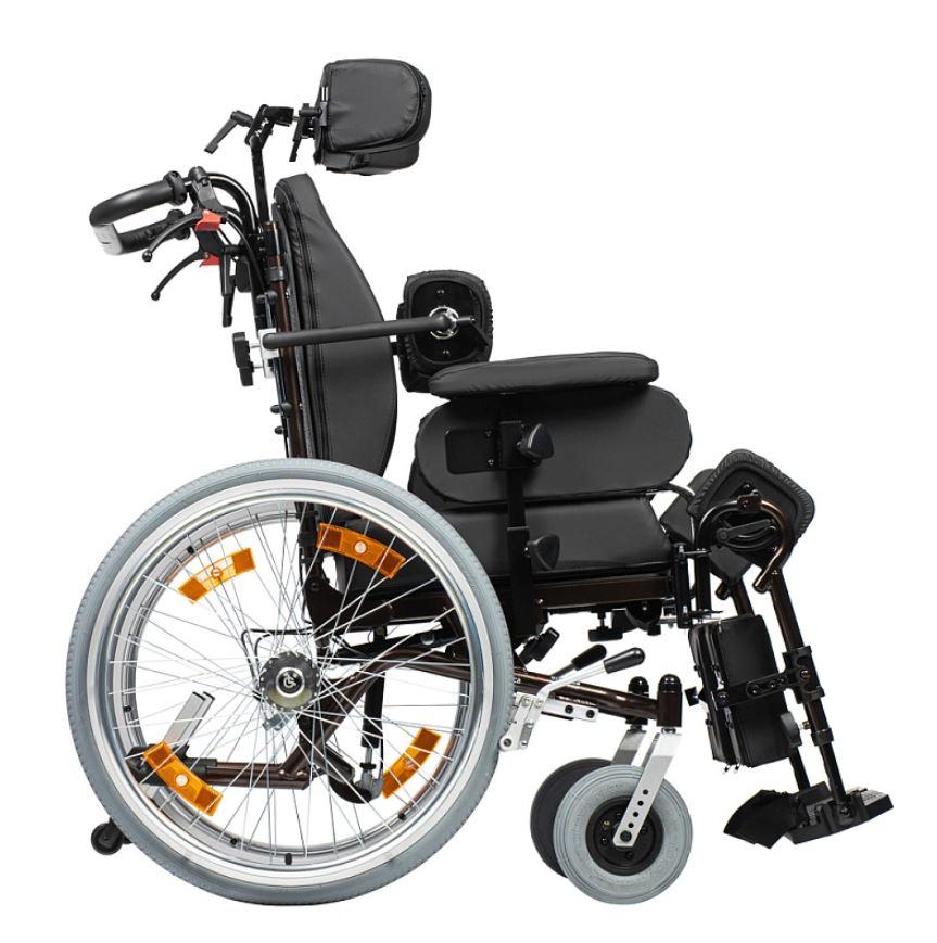 Инвалидная коляска Delux 570 Ortonica (Сидение 45 см.) - фото 2 - id-p223052837