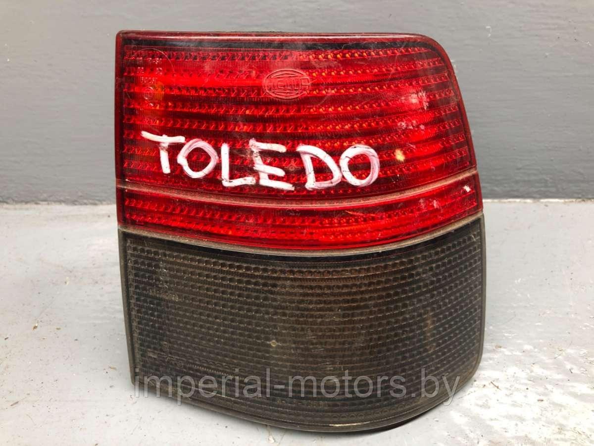 Фонарь задний правый Seat Toledo 1 - фото 1 - id-p223035403