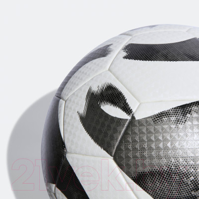 Футбольный мяч Adidas Tiro League Artificial Ground / HT2423 - фото 3 - id-p223209190