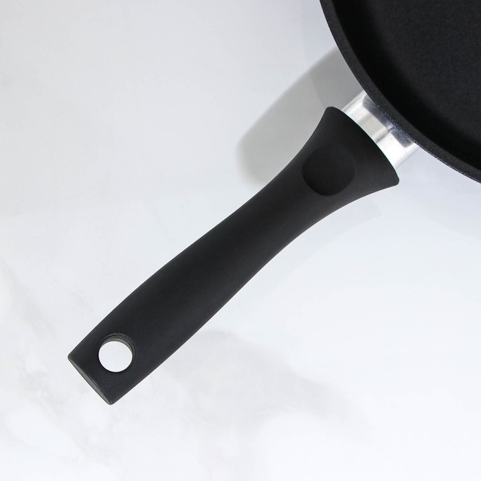 Сковорода «Традиция», d=26 см, пластиковая ручка, антипригарное покрытие, цвет чёрный - фото 4 - id-p223243939