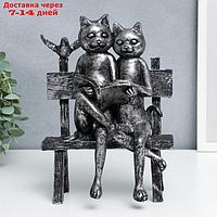Сувенир полистоун "Два котика с книгой, на скамейке" серебро 23,5х16х17 см