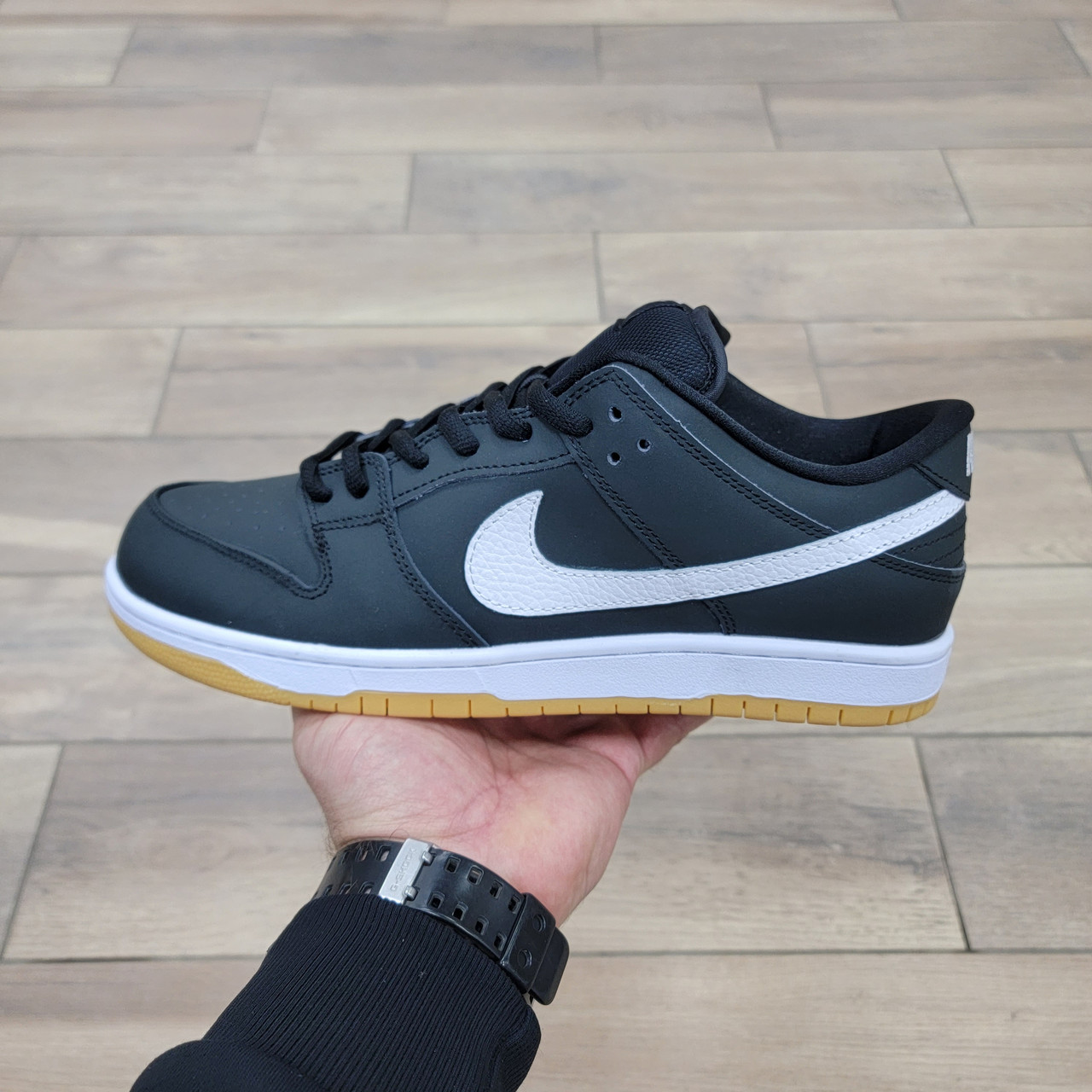 Кроссовки Nike Dunk Low SB 'Black Gum'