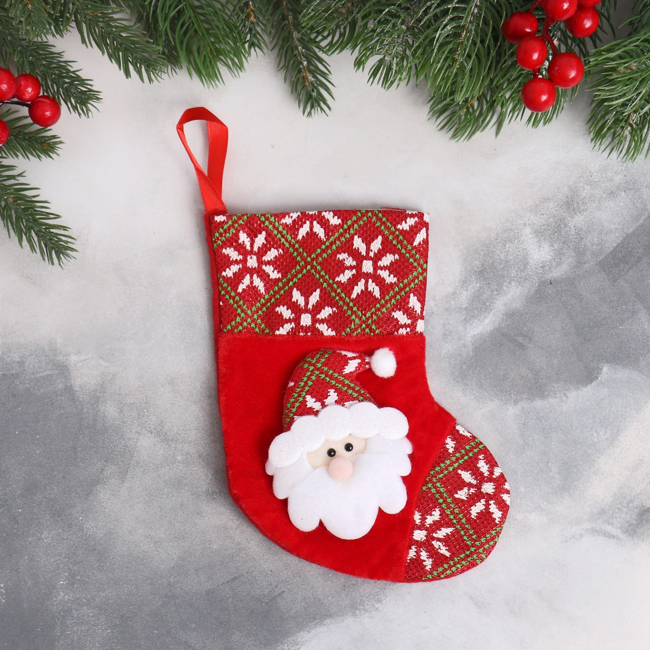Носок-мешок для подарков "Дед Мороз в колпаке" 13х17 см красный 6938921 - фото 1 - id-p223275842