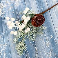 Ветка декоративная с белыми ягодами "Зимнее чудо" 24 см 4301732