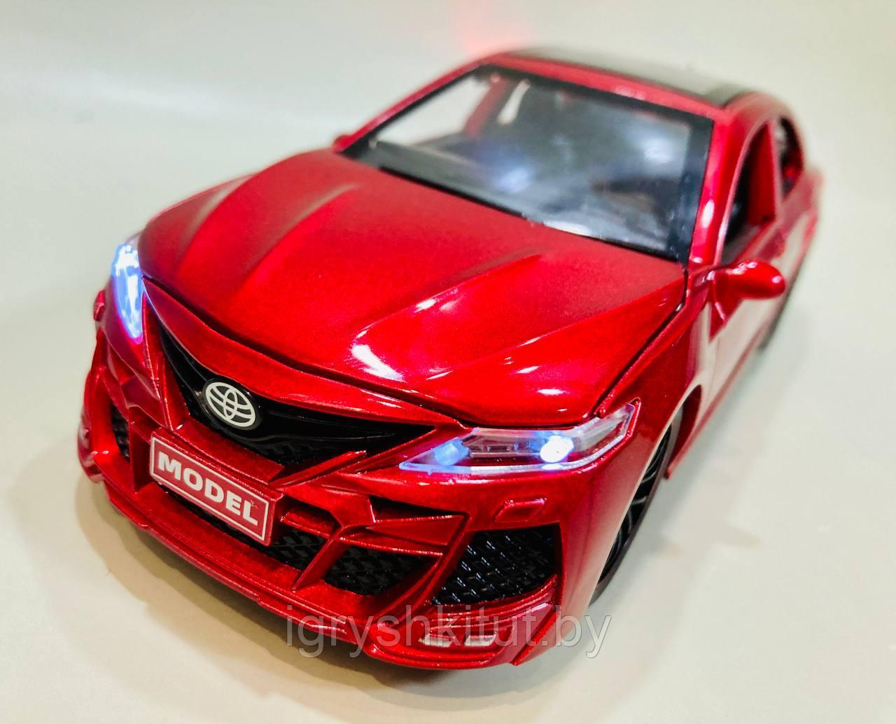 Металлическая машинка Toyota Camry (Тойота), свет, звук - фото 2 - id-p223278105