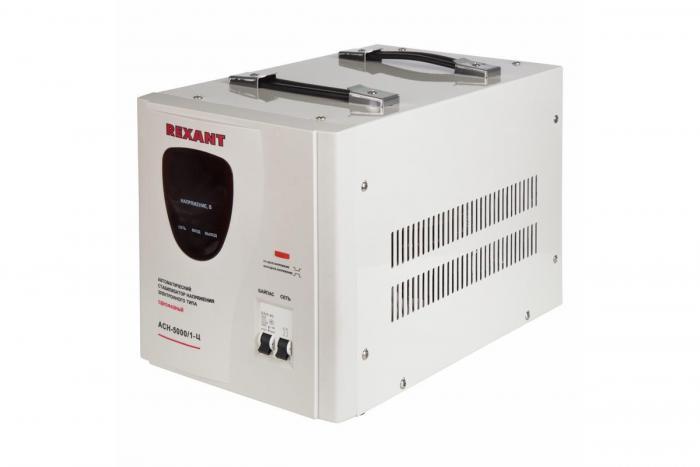 Автоматический стабилизатор напряжения напольный 5 кВт релейный однофазный REXANT AСН-5 000/1-Ц для квартиры