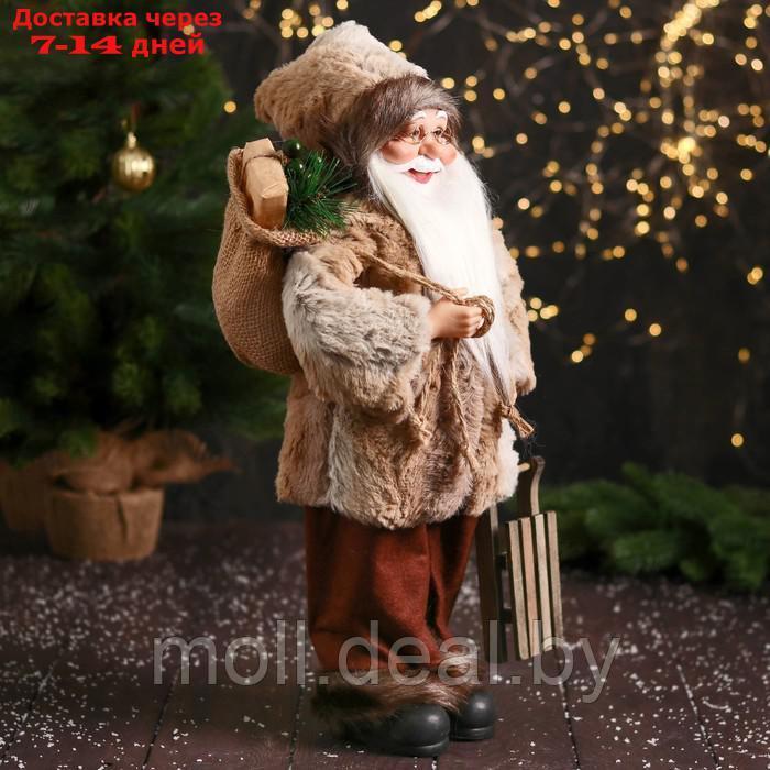 Дед Мороз "В меховом колпачке, подарками и санками" 47 см, коричневый - фото 2 - id-p223337515