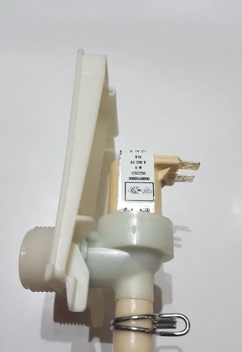 Клапан залива воды посудомоечной машины Bosch 220V 00175481BU (Разборка)