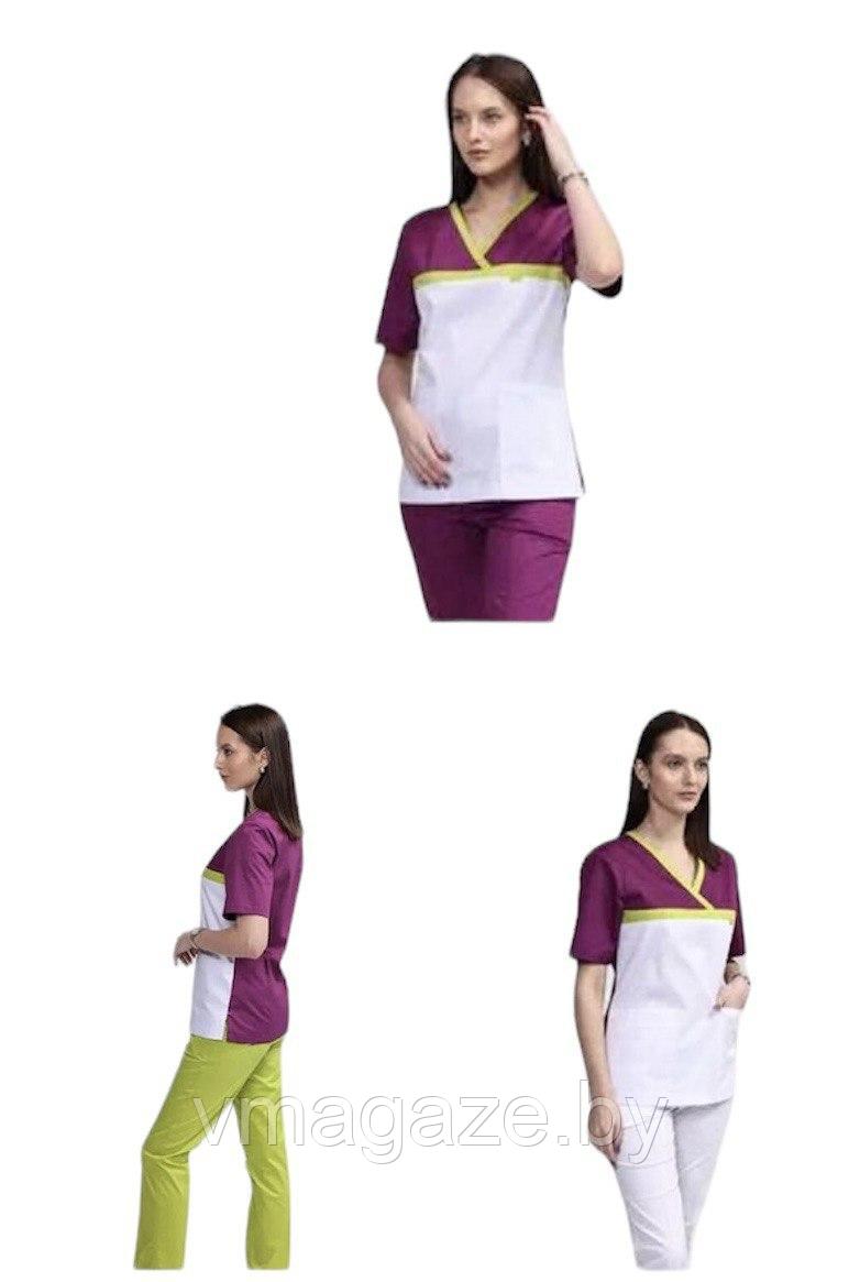 Медицинская женская блуза стрейч (цвет бело-бордовый) - фото 1 - id-p203594092