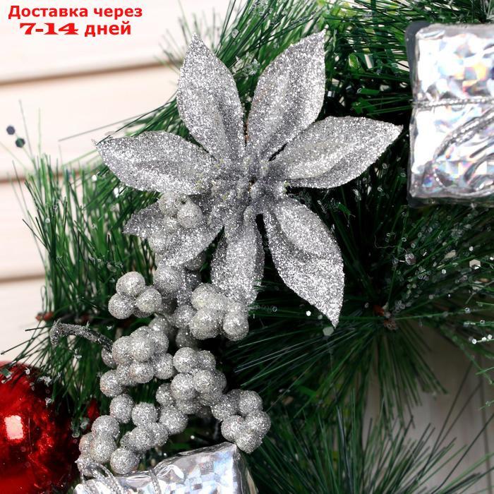 Венок новогодний d-25 см "Цветы и подарочки" - фото 2 - id-p223486094