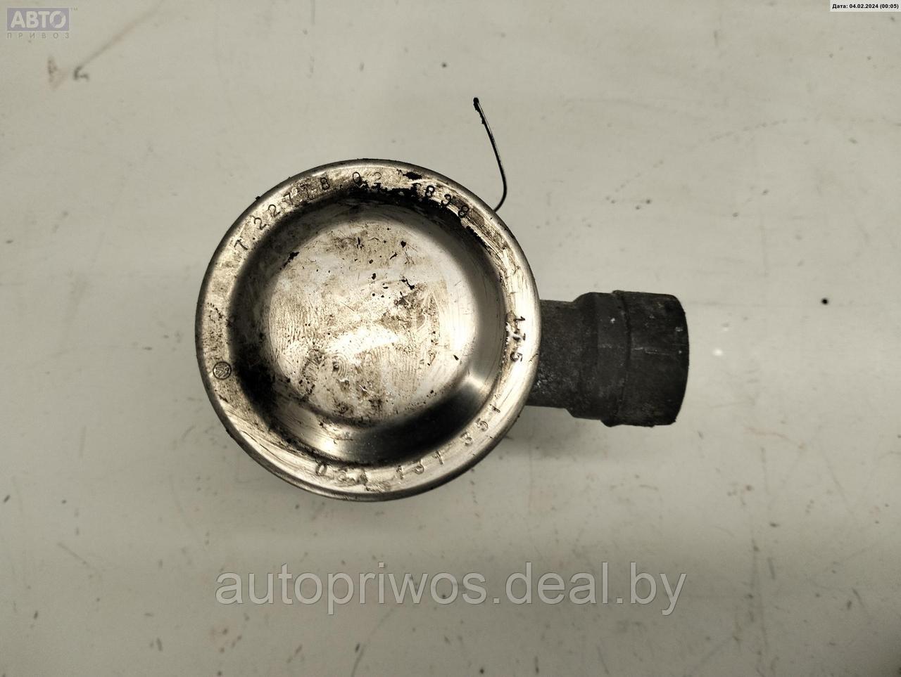 Клапан EGR (рециркуляции выхлопных газов) Volkswagen Golf-4 - фото 2 - id-p223517356