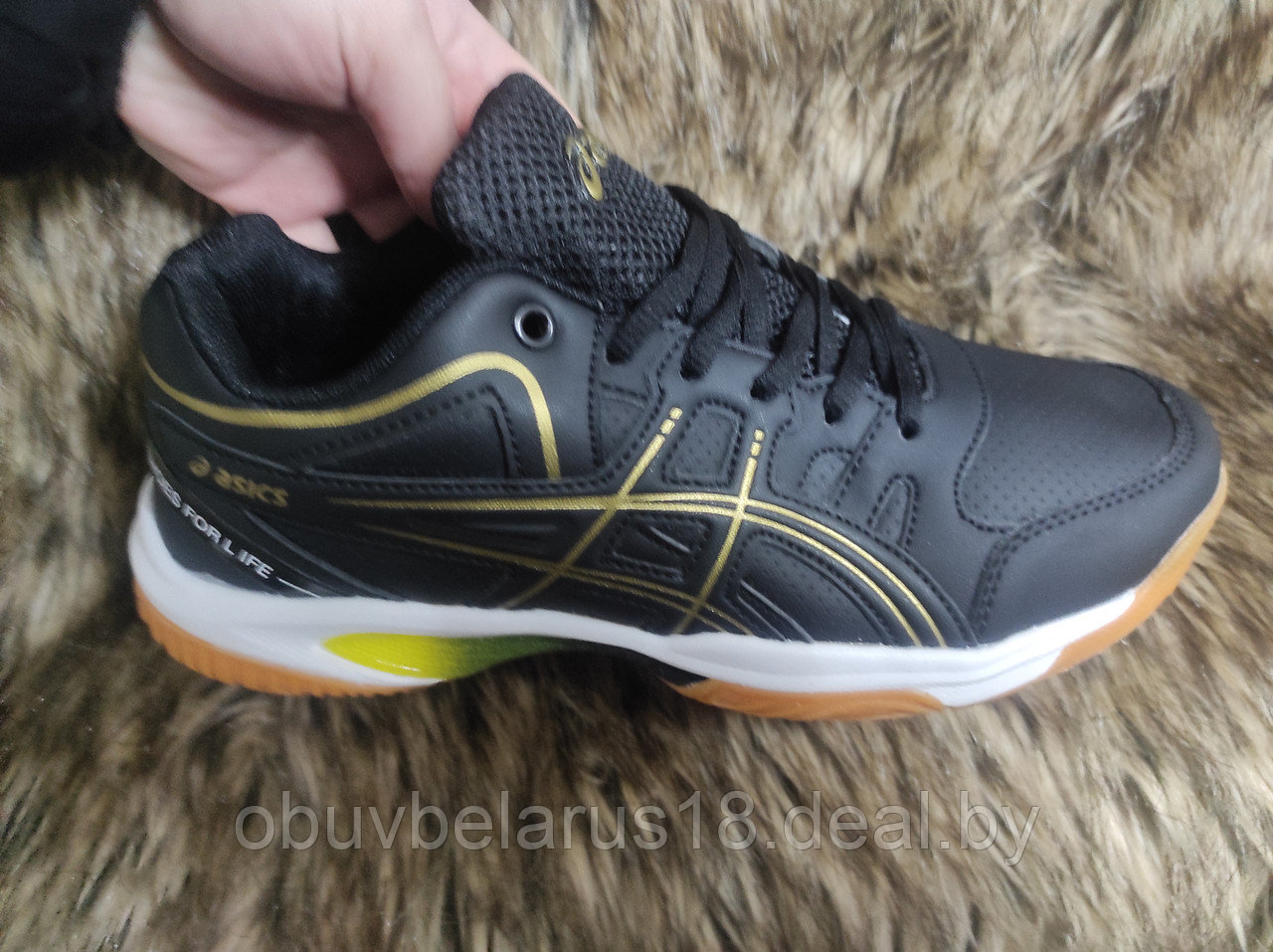 Кроссовки волейбольные Asics (размер 36-41) доставка по РБ - фото 1 - id-p223583938