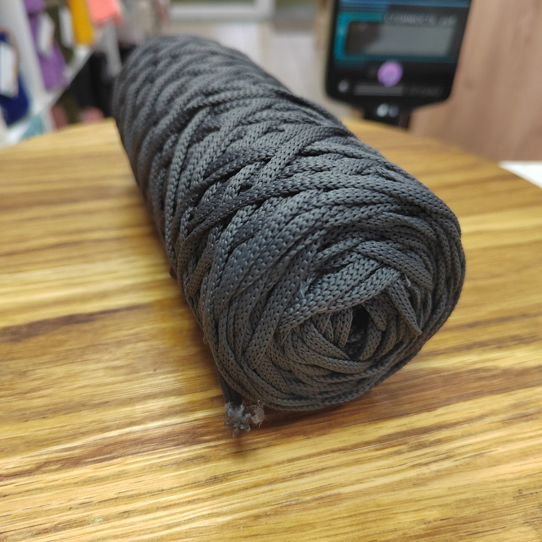 Шнур полиэфирный 4 мм без сердечника 100м цвет тёмно-серый