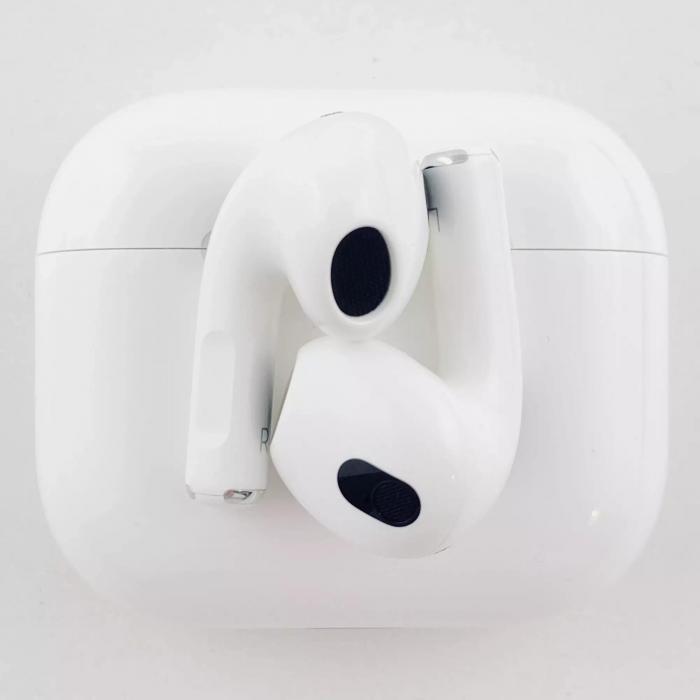 Apple AirPods (3rd generation) with Wireless Charging Case, Model A2565 A2564 A2566 (Восстановленный) - фото 2 - id-p223547280