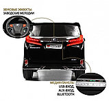 Детский электромобиль RiverToys K555AM (чёрный глянец) Toyota, фото 6