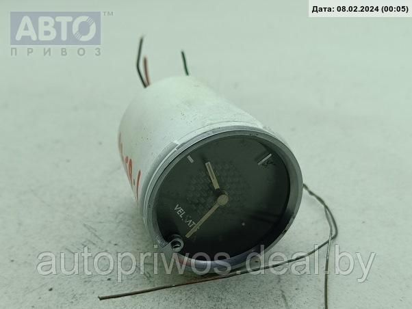 Часы Renault Vel Satis - фото 1 - id-p223670674
