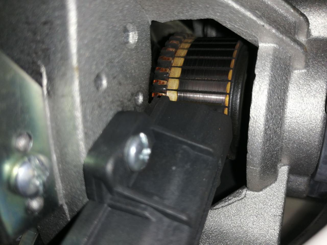 Электродвигатель HXGP3I 32008853 для стиральной машины Whirpool AWG328, Vestel (Разборка) - фото 6 - id-p223756044