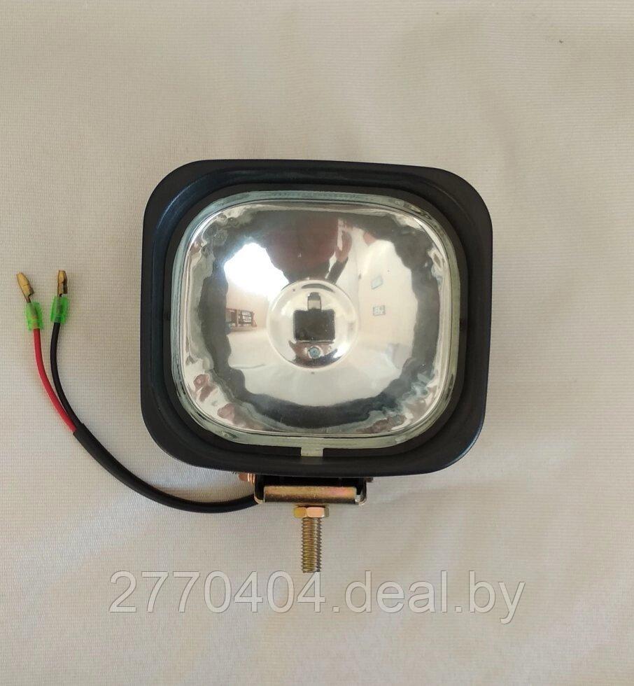 Фонарь рабочего света (115Х105ММ)12V-24V фара прожектор с болтом, задний ход, гладкое стекло - фото 1 - id-p223766257