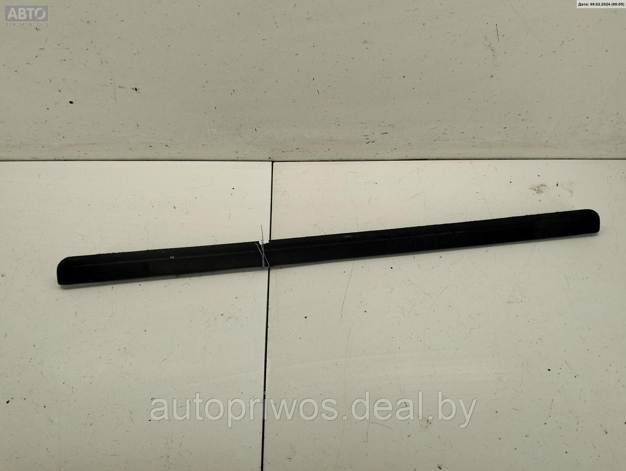 Накладка подсветки номера Volkswagen Passat B2 - фото 1 - id-p223775193