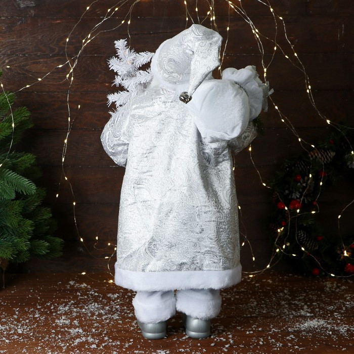 Дед Мороз "С ёлочкой с шариками и подарками" 60 см, серебро - фото 3 - id-p223796417