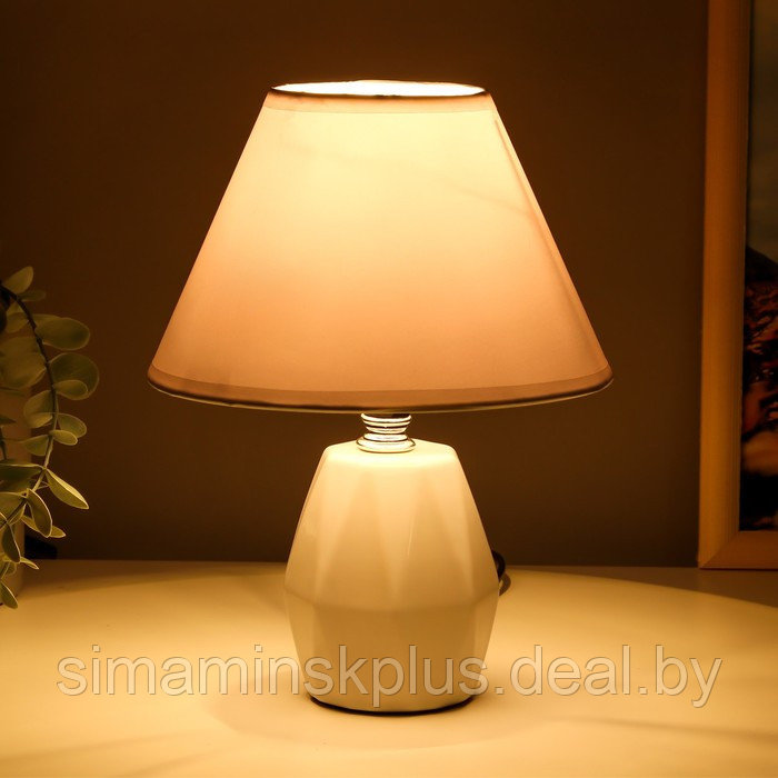 Настольная лампа 16877/1WT E14 40Вт белый 18х18х24 см RISALUX - фото 3 - id-p223801245