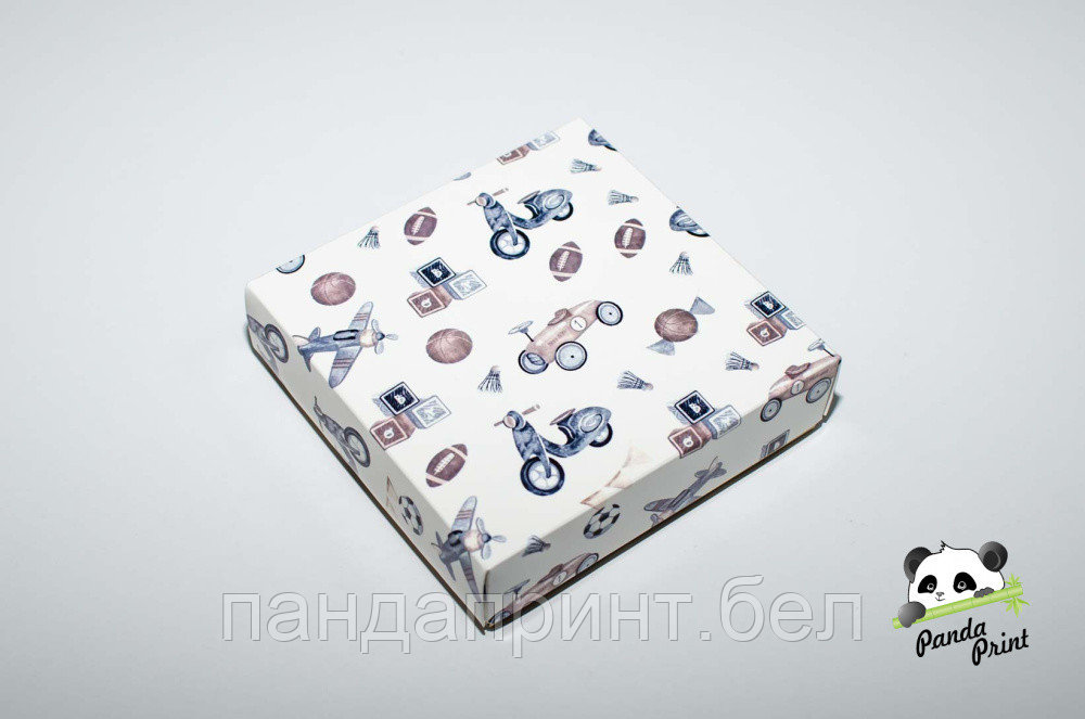 Коробка 200х200х50 Детские игрушки (крафт дно)