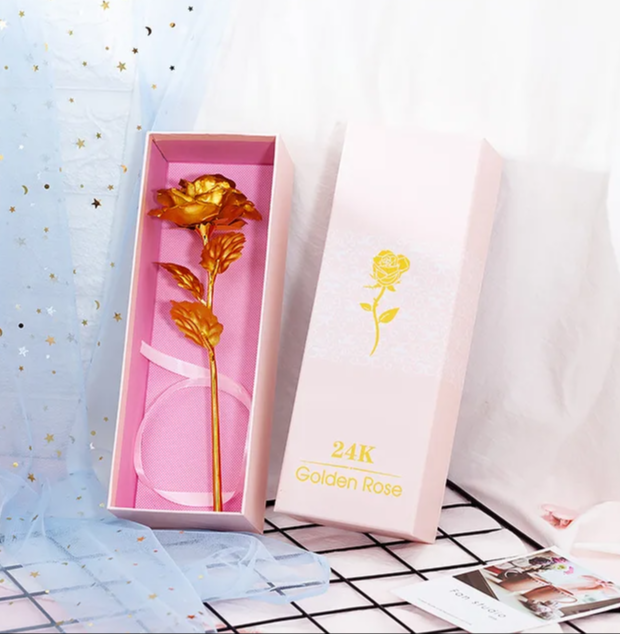 Золотая роза в подарочной коробке - фото 1 - id-p202758904