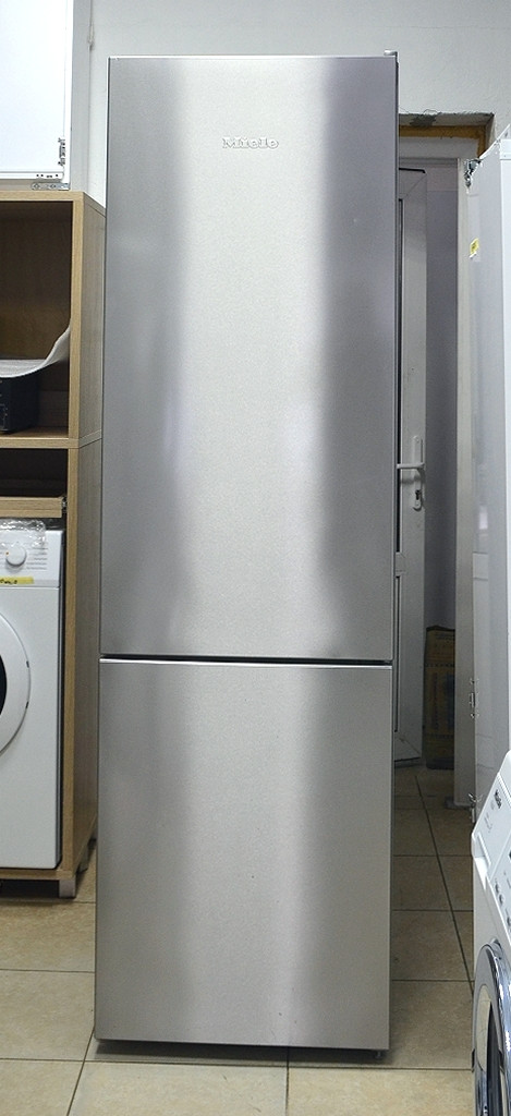 Новый двухкамерный холодильник 60 см ширина KFN29162D edt Германия Гарантия 6 мес - фото 1 - id-p223957532