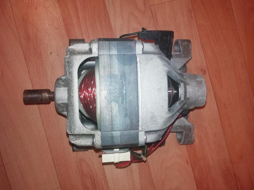 Двигатель стиральной машины Indesit, Ariston MCA 38/64-148/AD8 (C.E.SET) (Разборка) - фото 1 - id-p224011340
