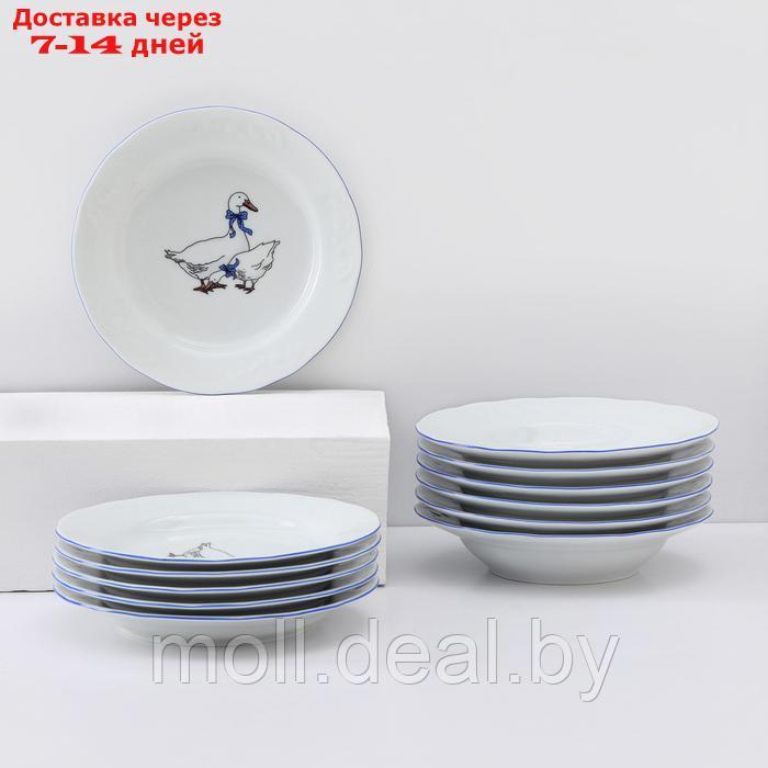 Набор фарфоровых тарелок "Гуси", 12 предметов