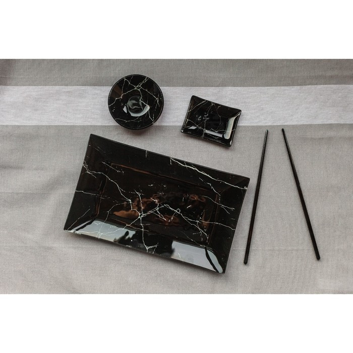 Набор для суши из стекла Доляна «Марбл чёрный», 3 предмета: соусники 8×2 см, 8×6 см, подставка 25×15 см - фото 10 - id-p224099976