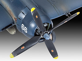 Истребитель F4U-4 Corsair 1:72 (арт. 03955) Сборная модель Revell, фото 3