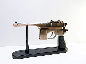 Пистолет зажигалка - Mauser C96