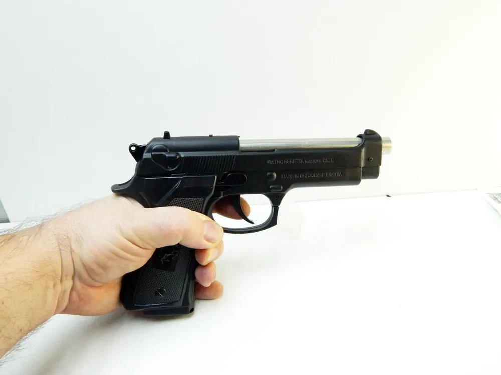 Пистолет зажигалка - Beretta 92 черный - фото 2 - id-p224140914